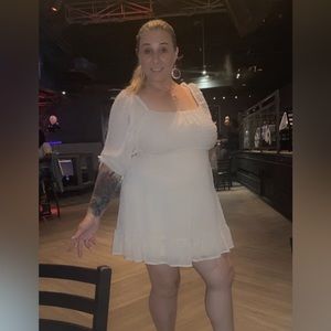 Meet your Posher, Emina